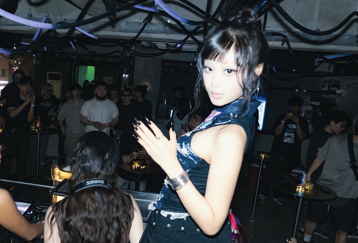 XD:I exclusive party portrait